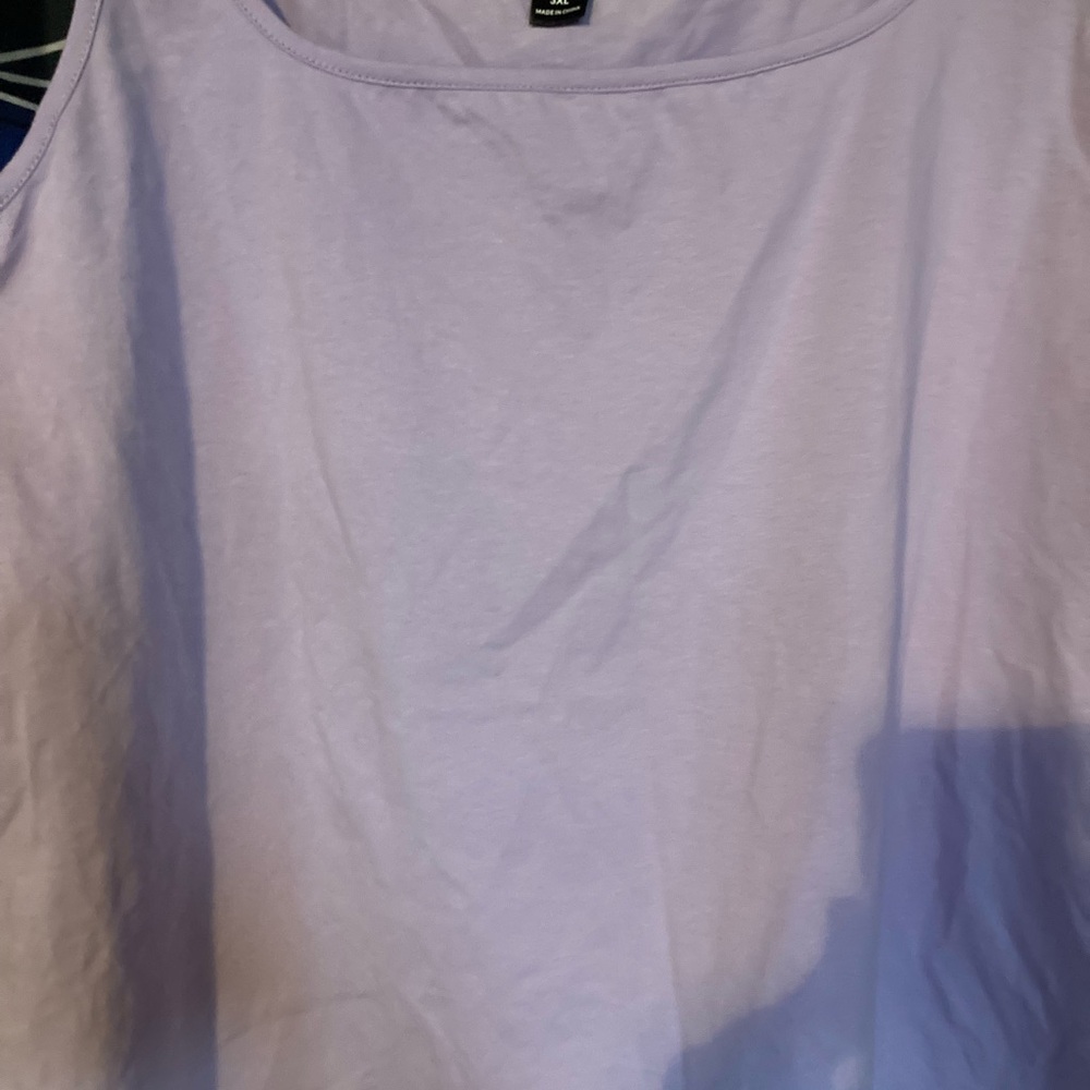 Fitted Tank Top - Picture 4 of 5
